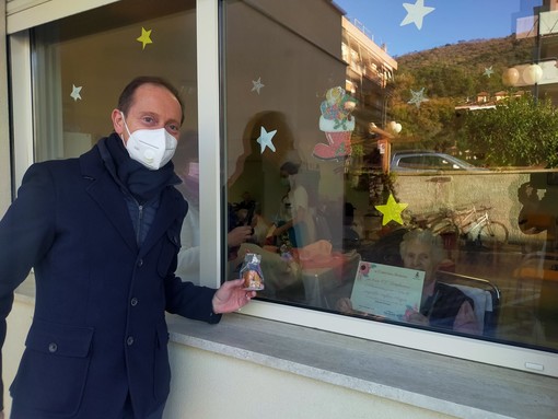 Andora, Caterina Semino compie 100 anni: gli auguri del sindaco (FOTO) Andora, Caterina Semino compie 100 anni: gli auguri del sindaco (FOTO)