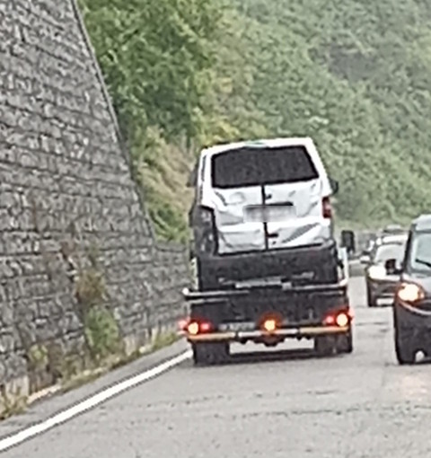 Incidente tra Cadibona e Altare: traffico a rilento e disagi per gli automobilisti Incidente tra Cadibona e Altare: traffico a rilento e disagi per gli automobilisti