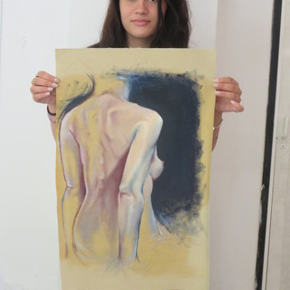 Jolanda Jakupi espone le sue opere nella sede A.M.A. di Altare