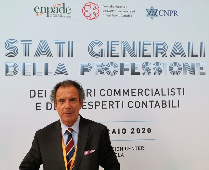 I commercialisti al fianco di imprese e contribuenti: "Giù le mani dal ceto medio" I commercialisti al fianco di imprese e contribuenti: "Giù le mani dal ceto medio"