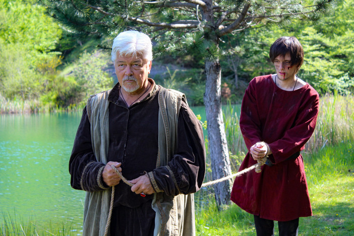 Coronavirus, la “D&E Animation” interrompe la produzione di "Mondi paralleli" ma rende disponibile gratuitamente il film "Game of Kings" in versione cinema Coronavirus, la “D&E Animation” interrompe la produzione di "Mondi paralleli" ma rende disponibile gratuitamente il film "Game of Kings" in versione cinema