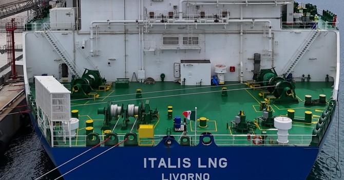 Rigassificatore, il Sindaco Russo a gamba tesa: "Posizione del territori più forte dell'ipocrisia, perché non dettata da miope calcolo politico"