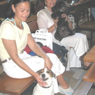 Benedizione degli animali ieri alla chiesa del Sacro Cuore di Savona