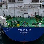 Rigassificatore, il Sindaco Russo a gamba tesa: "Posizione del territori più forte dell'ipocrisia, perché non dettata da miope calcolo politico"