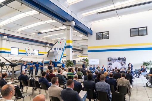 Inaugurata l’Accademia di Formazione Aeronautica AEA di Alessandro Cianciaruso Inaugurata l’Accademia di Formazione Aeronautica AEA di Alessandro Cianciaruso