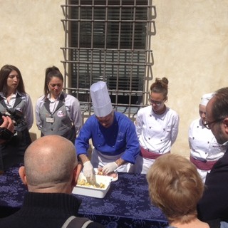 Salone dell'Agroalimentare a Finale Ligure: successo per i laboratori di Italian Food Riviera  Class degli alberghieri liguri per il progetto “Expo e Territori”