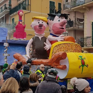 CarnevaLöa 2020, domenica 23 febbraio la seconda sfilata dei carri e il Palio dei Comuni