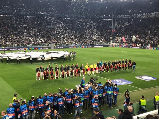Juventus e Ajax schierate prima della sfida di Champions League