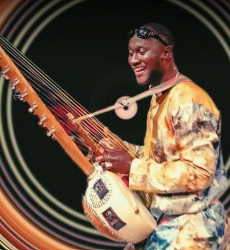 Nuovo appuntamento a Ceriale per il Festival Internazionale del Mediterraneo: il 13 luglio a Peagna “Kolalà”, musiche tradizionali dell’Africa Occidantale Nuovo appuntamento a Ceriale per il Festival Internazionale del Mediterraneo: il 13 luglio a Peagna “Kolalà”, musiche tradizionali dell’Africa Occidantale