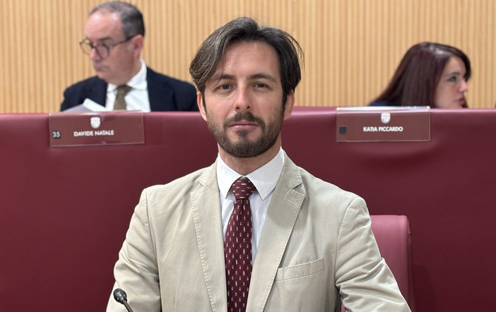 Popillia japonica, nuovi ritrovamenti nelle province di Savona e Genova. Casella (AVS): “Aumentare la prevenzione senza costi per le aziende” Popillia japonica, nuovi ritrovamenti nelle province di Savona e Genova. Casella (AVS): “Aumentare la prevenzione senza costi per le aziende”