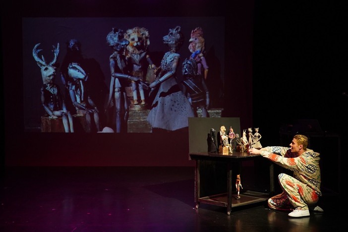 A Kronoteatro il premio Città di Vimercate, l'associazione culturale di Albenga ha presentato lo spettacolo "Renart-Processo a una volpe" A Kronoteatro il premio Città di Vimercate, l'associazione culturale di Albenga ha presentato lo spettacolo "Renart-Processo a una volpe"