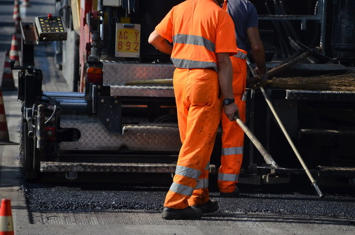 Cairo, lunedi lavori di asfaltatura sulla salita "Livio Ferraro"