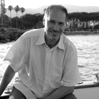 Savona, “Trame di gusto” si tuffa nel “Mare Monstrum”: Luca Valentini racconta leggende, mostri e misteri degli abissi Savona, “Trame di gusto” si tuffa nel “Mare Monstrum”: Luca Valentini racconta leggende, mostri e misteri degli abissi