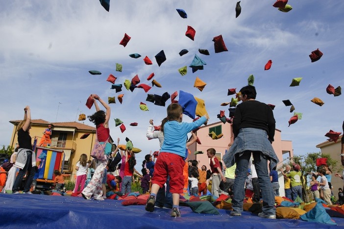 Bambini in festa a Loano Bambini in festa a Loano