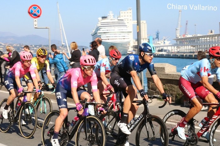 Milano-Sanremo, nero su bianco arriva il parere negativo di Savona: "Troppi turisti, difficile garantire la sicurezza" Milano-Sanremo, nero su bianco arriva il parere negativo di Savona: "Troppi turisti, difficile garantire la sicurezza"