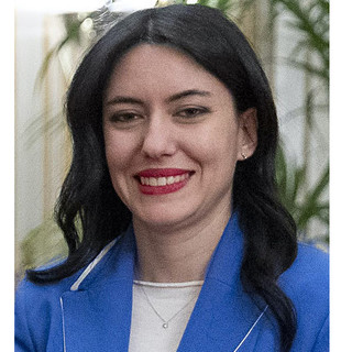 Scuola, il ministro Azzolina: "Si tornerà in classe se le condizioni sanitarie lo consentiranno"