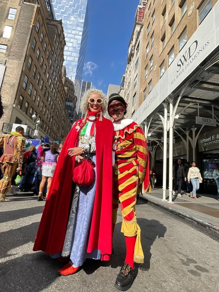 Le maschere di Loano alla sfilata del Columbus Day a New York Le maschere di Loano alla sfilata del Columbus Day a New York