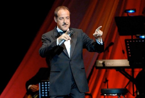 Loano: Massimo Lopez inaugura la stagione teatrale