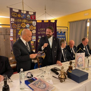 Il Lions Club Savona Torretta accoglie il Governatore Distrettuale Mauro Imbrenda
