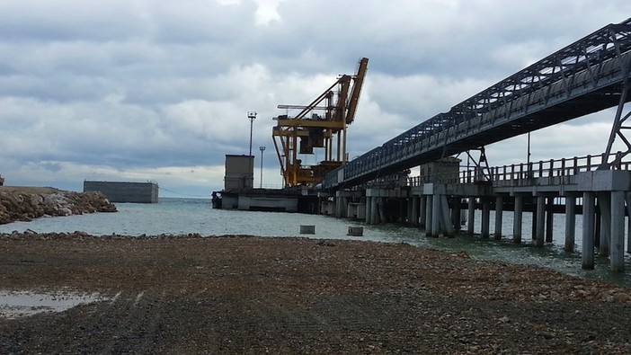 Vado Ligure, piattaforma Maersk: cade l'ultimo baluardo