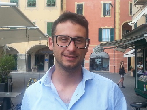 Rottura tra il Pd finalese e Lorenzo Operto:"Non lascio il ruolo di consigliere provinciale" Rottura tra il Pd finalese e Lorenzo Operto:"Non lascio il ruolo di consigliere provinciale"