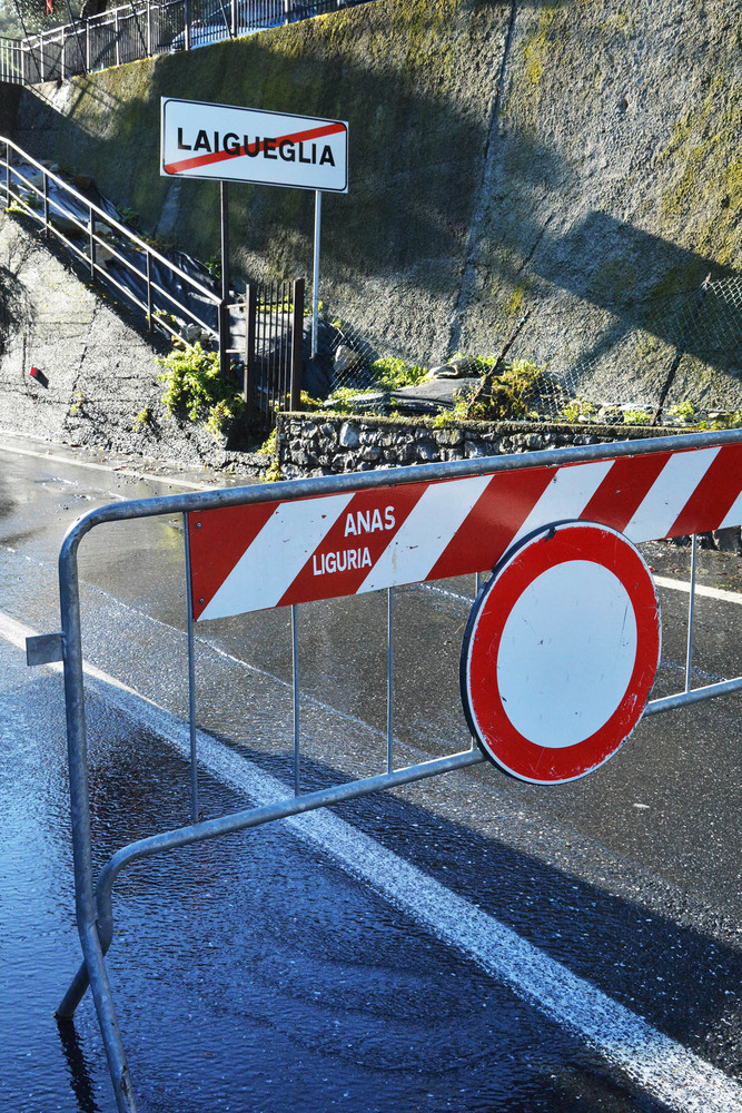 Aurelia chiusa tra Laigueglia e Andora nella notte Aurelia chiusa tra Laigueglia e Andora nella notte