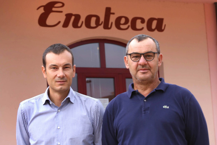 La cantina Terre del Barolo chiude il 2020 con fatturato in crescita (+4%) e rilancia sui progetti per un futuro sempre più sostenibile La cantina Terre del Barolo chiude il 2020 con fatturato in crescita (+4%) e rilancia sui progetti per un futuro sempre più sostenibile