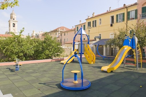 Loano, intitolazione Giardini Monsignor Antonio Lanteri e Canonico Nicolò Parodi Loano, intitolazione Giardini Monsignor Antonio Lanteri e Canonico Nicolò Parodi