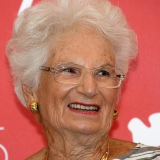 Video sulla Shoah dei bambini di Celle, la senatrice Segre li ringrazia: "Sono le nostre sentinelle della memoria" Video sulla Shoah dei bambini di Celle, la senatrice Segre li ringrazia: "Sono le nostre sentinelle della memoria"