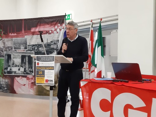 118 anni della Cgil, il segretario Landini a Savona: “Area di crisi dimostra assenza di una politica industriale”