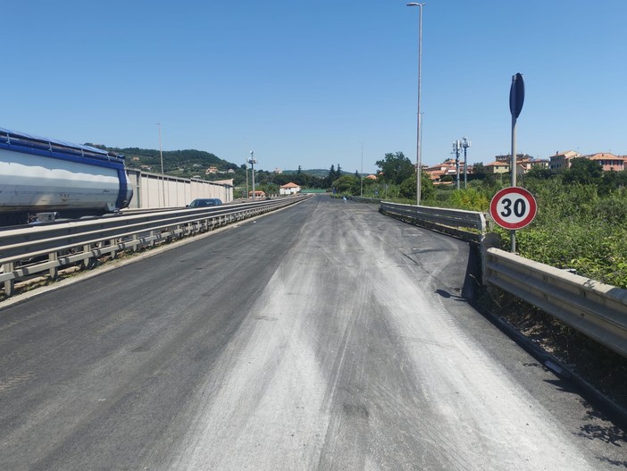 Strada di scorrimento veloce Savona–Vado, necessarie ulteriori opere di scarifica e demolizione: slittano le riaperture dei viadotti Strada di scorrimento veloce Savona–Vado, necessarie ulteriori opere di scarifica e demolizione: slittano le riaperture dei viadotti