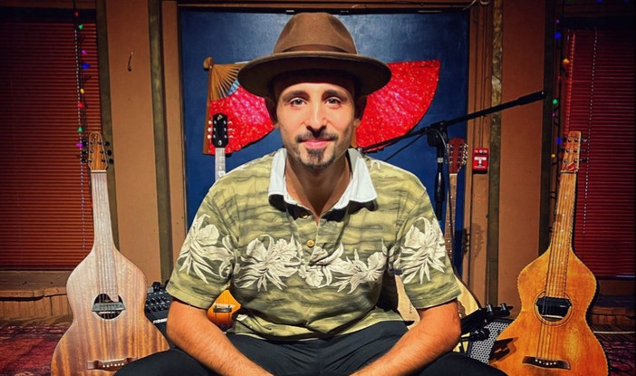 Note tra gli Ulivi: a Rollo di Andora, direttamente da Nashville, arriva Lorenzo Piccone Note tra gli Ulivi: a Rollo di Andora, direttamente da Nashville, arriva Lorenzo Piccone