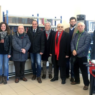 I Lions donano 130 libri al “Centro Giovani” di Albenga