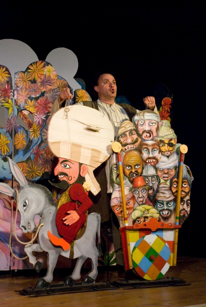 Loano: Alì Babà con la Compagnia del Teatrino dell’Erba Matta Loano: Alì Babà con la Compagnia del Teatrino dell’Erba Matta