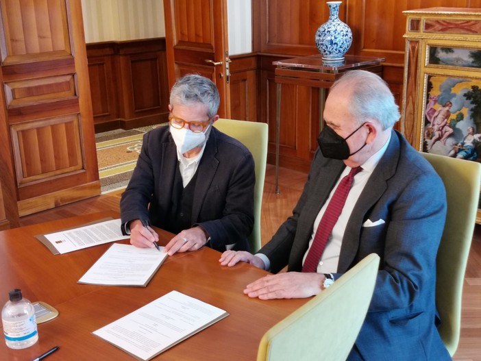 Gestione degli interventi di restauro nel savonese: accordo storico tra Fondazione De Mari e Soprintendenza (FOTO) Gestione degli interventi di restauro nel savonese: accordo storico tra Fondazione De Mari e Soprintendenza (FOTO)