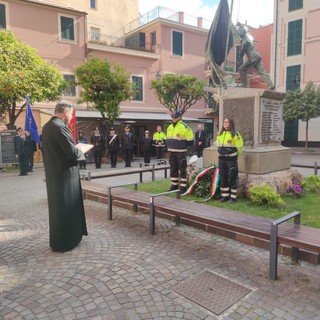 Laigueglia, in piazza della Libertà la Festa del 25 Aprile
