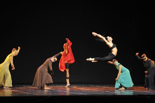 Loano: da stasera al via "Un popolo che danza" Loano: da stasera al via "Un popolo che danza"