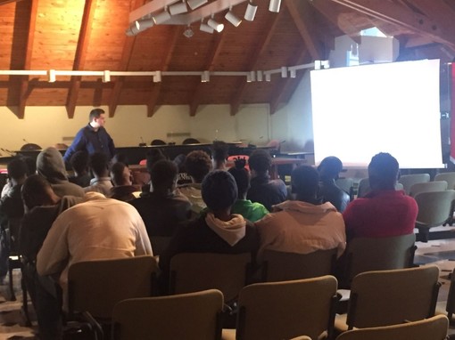 Loano, questa mattina il corso per la sicurezza per utenti borse lavoro e richiedenti asilo Loano, questa mattina il corso per la sicurezza per utenti borse lavoro e richiedenti asilo