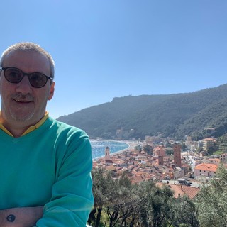 Lucio Fossati di #IdeaNoli sui box in via 4 novembre: "Se dipenderà da noi nessuno perderà nulla"