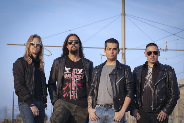 In uscita ‘Yours Tonight’, il nuovo singolo della band finalese ‘Like Hell’