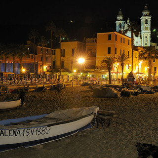 Laigueglia, sabato 10 agosto la tradizionale “Camminata sotto le stelle”