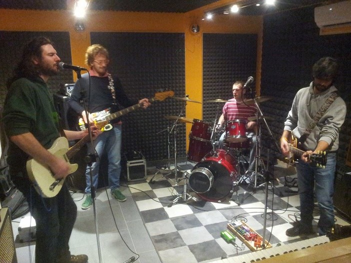 Low Light: tutto il calore dei Pearl Jam Low Light: tutto il calore dei Pearl Jam