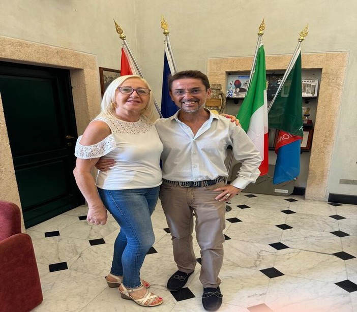 In pensione Lory Arneodo, storica dipendente del comune di Loano In pensione Lory Arneodo, storica dipendente del comune di Loano