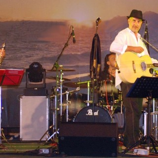 Partirà da Balestrino il 27 di giugno il nuovo tour musico-solidale di Massimo Schiavon, testimonial del Gaslini Onlus e del progetto Accoglienza