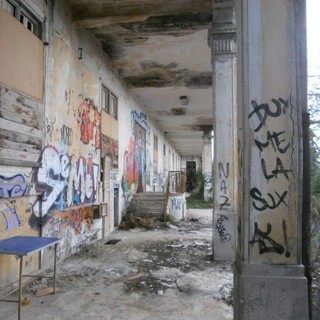 Loano, sopralluogo della Polizia Municipale nell'ex ospedale 'Marino Piemontese'