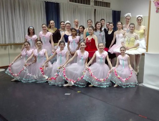 Loano, saggi di fine anno della Scuola Civica Attimo Danza Loano, saggi di fine anno della Scuola Civica Attimo Danza