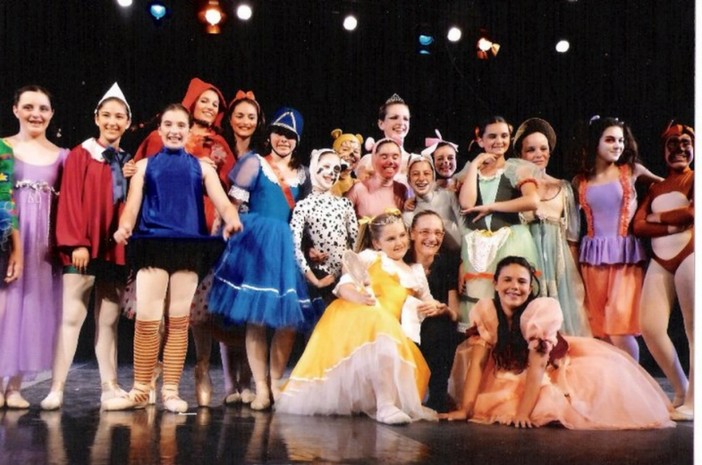 Danza: domani sera a Loano il galà della Scuola Civica Attimo Danza Danza: domani sera a Loano il galà della Scuola Civica Attimo Danza
