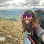 Dal Friuli alla Sardegna: il cammino di Luca Terenziani passa per l’Alta Valle e Altare Dal Friuli alla Sardegna: il cammino di Luca Terenziani passa per l’Alta Valle e Altare