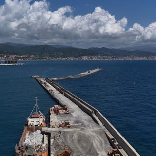 Immagini tratte dal video sul canale YouTube Ports of Genoa