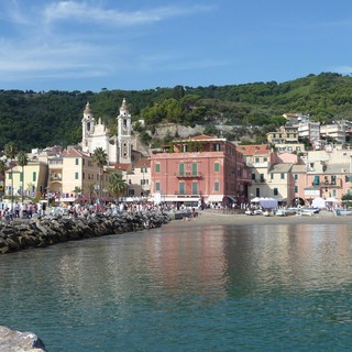 A Laigueglia l'unione del gusto tra Liguria e Piemonte